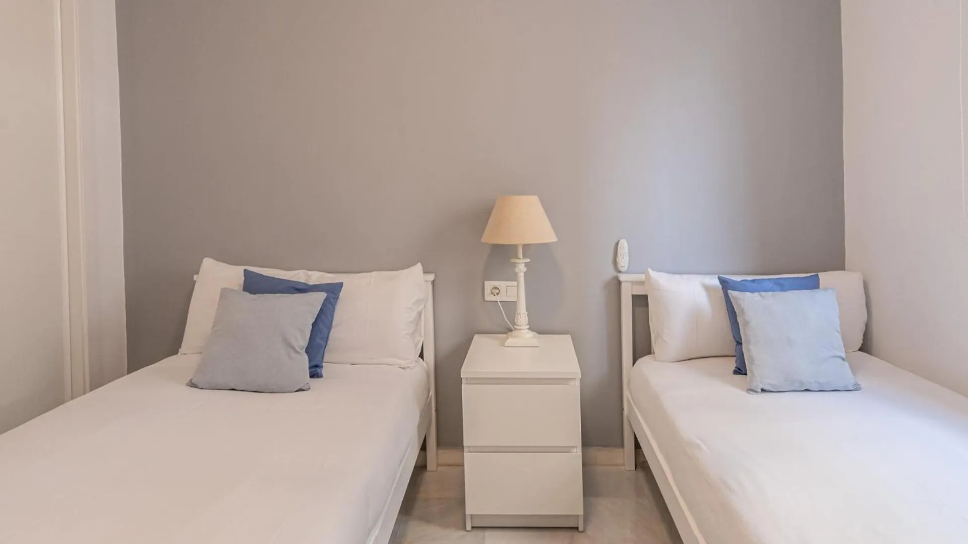 Stay U-Nique Apartment Fernando Catolico Málaga